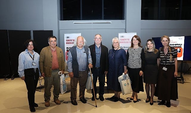 Arkeolojinin duayenleri Nilüfer’de buluştu