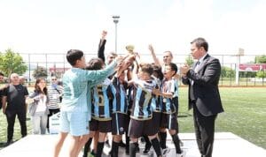 Osmangazi’de Çocuk Olimpiyatları Nefes Kesen Yarışlara Sahne Oldu