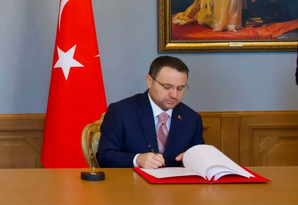 Adalet Bakanı: 75 İlde Yüzlerce Dosya Yeniden İnceleniyor ! 19 Faili Meçhul Cinayet Aydınlatıldı