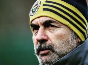 Aykut Kocaman’ın Yardımcıları Belli Oldu! Volkan Demirel, Dirk Kuyt ve Pierre Webo Sürprizi