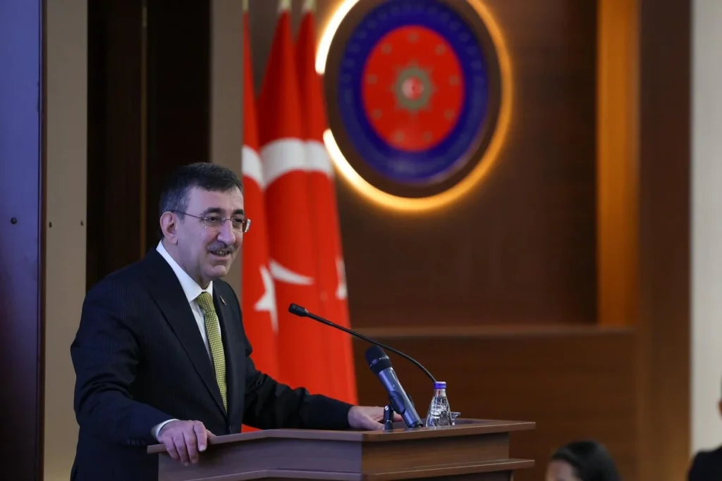 Cevdet Yılmaz’dan Memur ve En Düşük Emekli Maaşına Zam Açıklaması