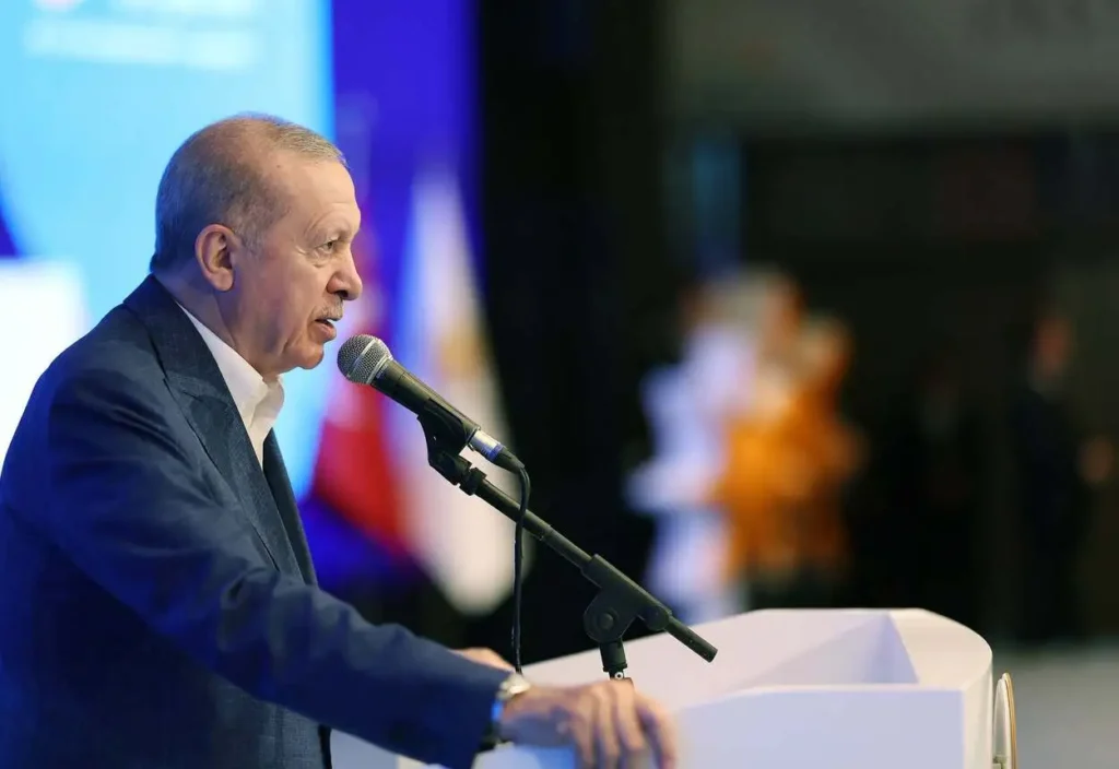 Erdoğan’dan NATO zirvesinde kritik mesaj: “Dayanışma her zamankinden daha önemli”