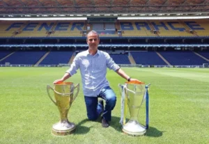 Fenerbahçe’de İsmail Kartal Yeniden Teknik Direktör