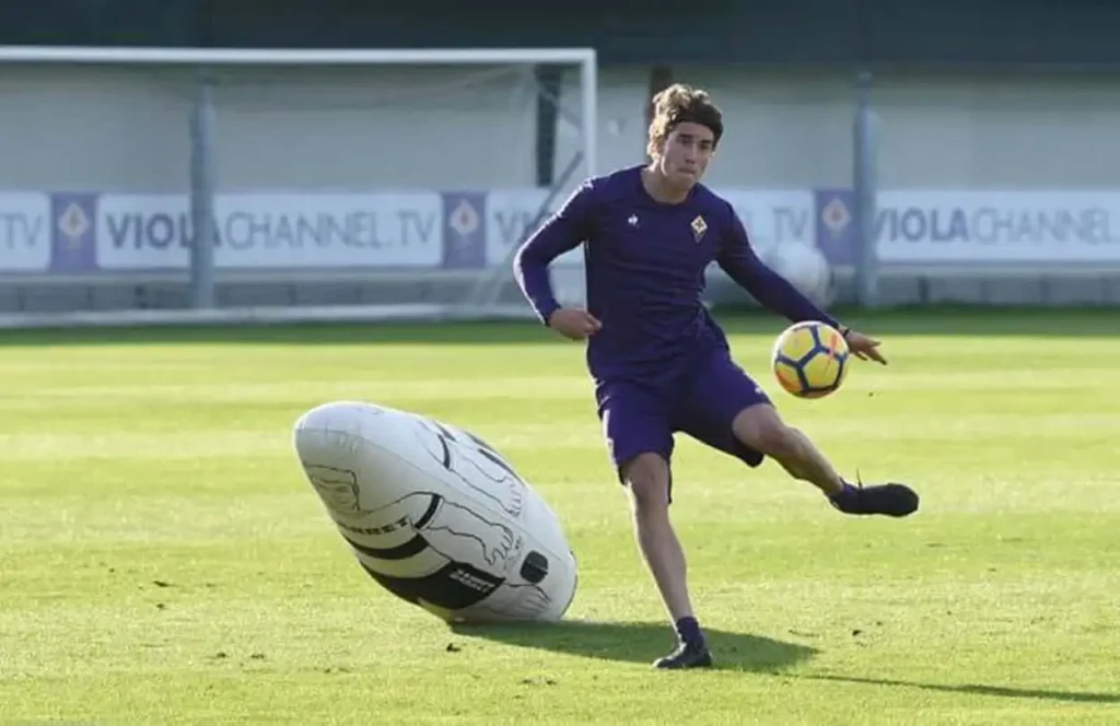 Galatasaray’ın Gündeminde Vlahovic İddiası! Süper Lig Devleri Yarışta