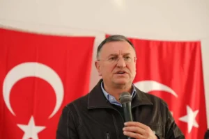 Lütfü Savaş’tan “Kurultay Yapılamaz” Hamlesi İddiası