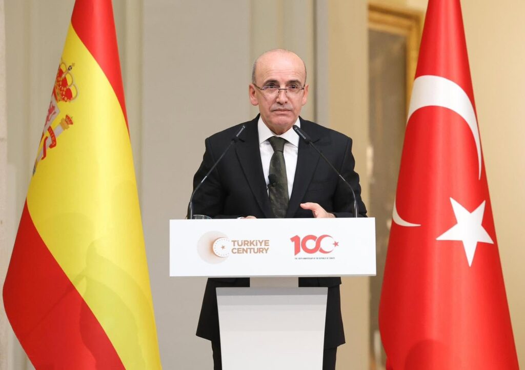 Mehmet Şimşek’ten Enflasyon ve Ekonomi Mesajı: “Dezenflasyon Süreci Devam Edecek”