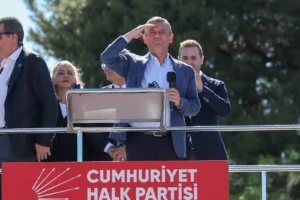 Özgür Özel’den Önemli Açıklama: “Her İhtimale Karşı Hazırda Bekleyen Parti Olacak”
