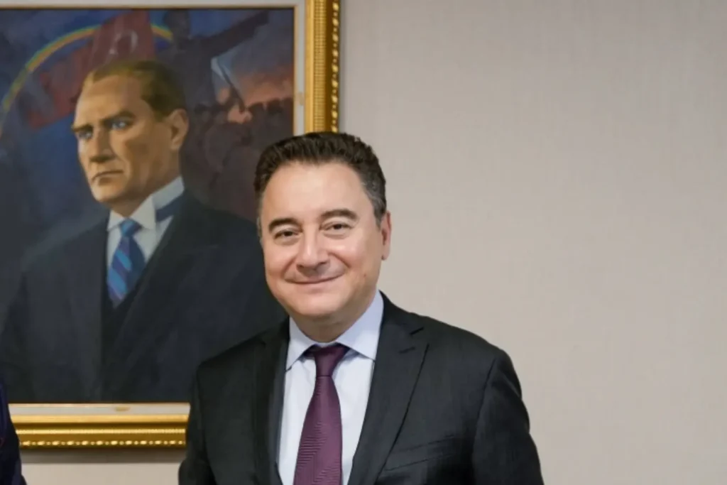 Ali Babacan’dan seçim mesajı: “Vatandaşın aklındaki iki soruya cevap vermeliyiz”