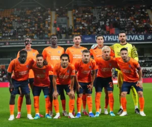 Başakşehir turu rövanşa bıraktı! Inter Turku ile 1-1 berabere kaldı