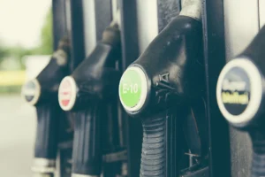 Motorine 4,20 TL Zam! Bazı İllerde Litre Fiyatı 80 TL’yi Aştı