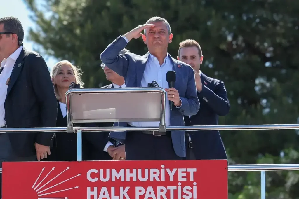 Özgür Özel Yarın Son Grup Toplantısında Veda Edecek