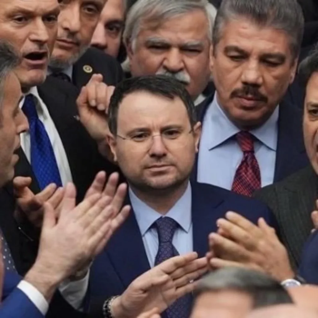 Yargı Paketi Resmi Gazete’de Yayımlandı Bakan Güler’den Reform Mesajı
