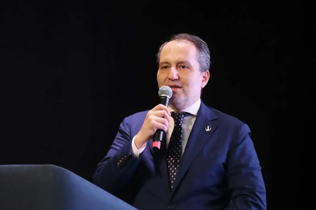 Yeniden Refah Partisi’nden Kredi Kartı Borçları Çıkışı: Konu TBMM’ye Taşındı