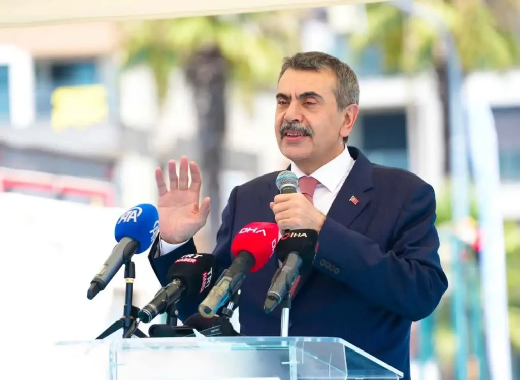 Bakan Tekin’den LGS ve YKS açıklaması: Sınav sistemi değişiyor mu?