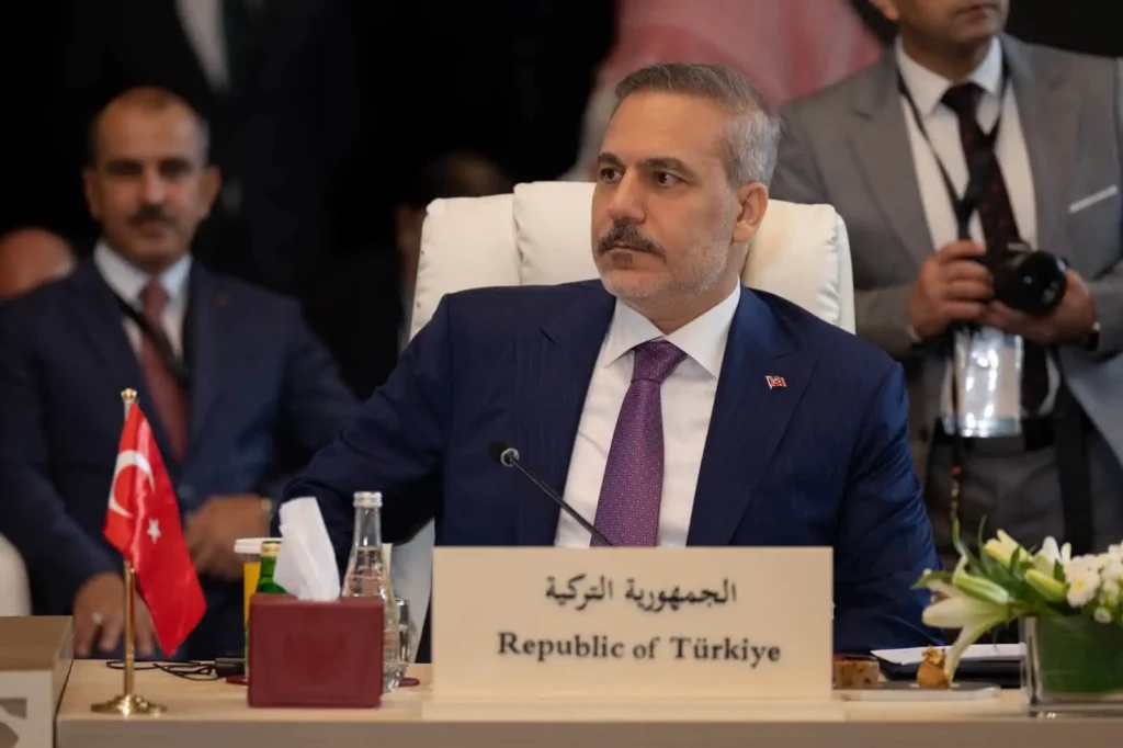 Hakan Fidan’dan AK Parti’nin 25. yılına mesaj: “Gelecek yüzyılın habercisidir”