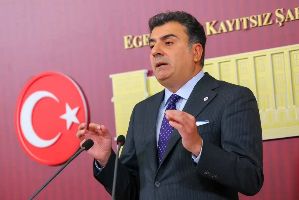 Yeni Parti’de üye sayısı 400 bini geçti: Belediye sayısı da açıklandı